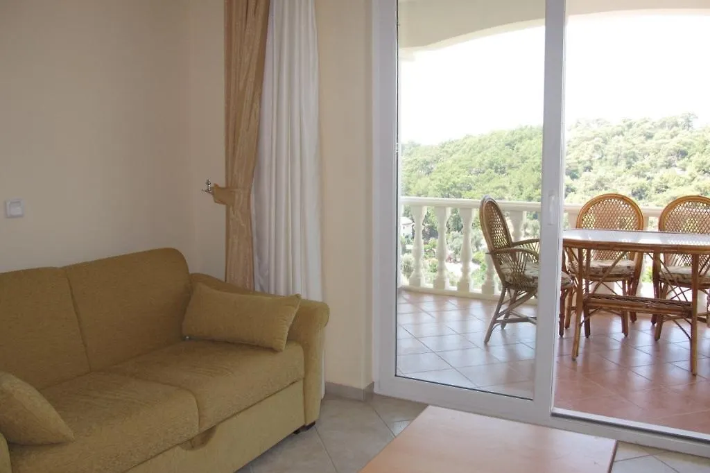 Thera Homes 20 Oludeniz Apartman